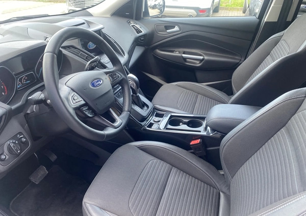 Ford Kuga cena 96900 przebieg: 60744, rok produkcji 2019 z Sławków małe 121